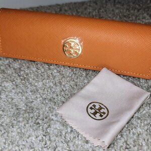TORY BURCH READING GLASSES CASE- Burnt Orange